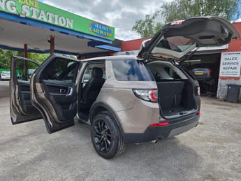 Land Rover Discovery Sport 2.0 TD4 SE Tech Auto 4WD Euro 6 (s/s) 5dr