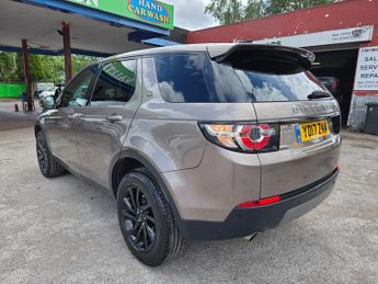 Land Rover Discovery Sport 2.0 TD4 SE Tech Auto 4WD Euro 6 (s/s) 5dr
