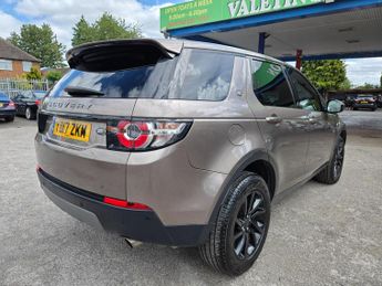 Land Rover Discovery Sport 2.0 TD4 SE Tech Auto 4WD Euro 6 (s/s) 5dr
