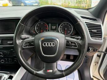 Audi Q5 2.0 TDI S line S Tronic quattro Euro 5 5dr