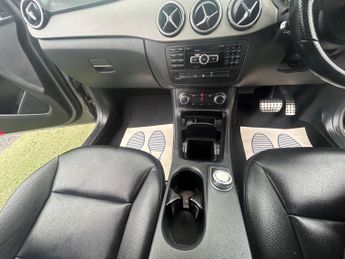 Mercedes-Benz B Class 1.8 B200 CDI Sport 7G-DCT Euro 5 (s/s) 5dr
