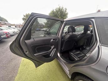 Mercedes-Benz B Class 1.8 B200 CDI Sport 7G-DCT Euro 5 (s/s) 5dr