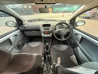 Toyota AYGO 1.0 VVT-i Platinum Euro 4 5dr