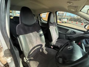 Toyota AYGO 1.0 VVT-i Platinum Euro 4 5dr