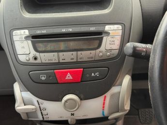 Toyota AYGO 1.0 VVT-i Platinum Euro 4 5dr