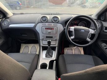 Ford Mondeo 2.0 TDCi Zetec 5dr