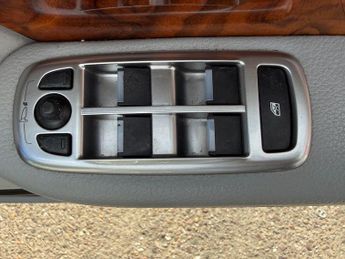 Jaguar XF 3.0d V6 Luxury Auto Euro 5 4dr