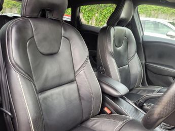 Volvo V40 1.5 T2 R-Design Edition Auto Euro 6 (s/s) 5dr