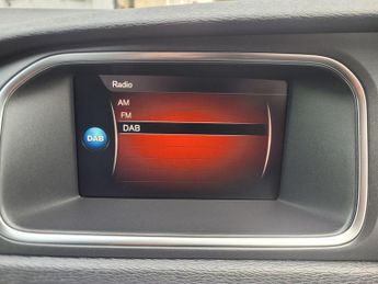 Volvo V40 1.5 T2 R-Design Edition Auto Euro 6 (s/s) 5dr