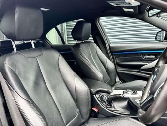 BMW 3 SERIES 2.0 320d M Sport Auto 4dr