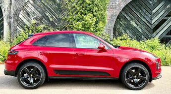 Porsche Macan 2.0T PDK 4WD Euro 6 (s/s) 5dr