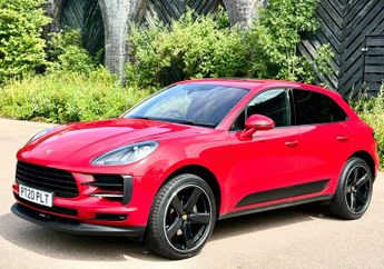 Porsche Macan 2.0T PDK 4WD Euro 6 (s/s) 5dr
