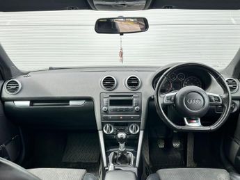 Audi A3 2.0 TDI Black Edition Sportback Euro 5 (s/s) 5dr