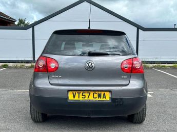 Volkswagen Golf 1.9 TDI Match DSG 5dr
