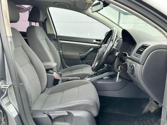 Volkswagen Golf 1.9 TDI Match DSG 5dr