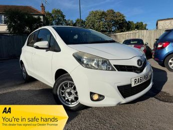Toyota Yaris 1.33 Dual VVT-i Icon Hatchback 5dr Petrol Multidrive S Euro 5 (9