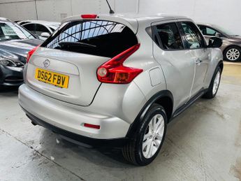 Nissan Juke 1.6 Acenta CVT Euro 5 5dr