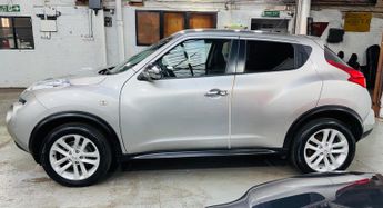 Nissan Juke 1.6 Acenta CVT Euro 5 5dr