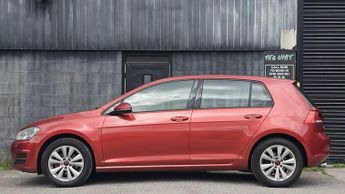 Volkswagen Golf 2.0 TDI BlueMotion Tech SE DSG Euro 5 (s/s) 5dr
