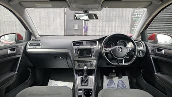 Volkswagen Golf 2.0 TDI BlueMotion Tech SE DSG Euro 5 (s/s) 5dr
