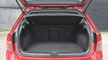 Volkswagen Golf 2.0 TDI BlueMotion Tech SE DSG Euro 5 (s/s) 5dr