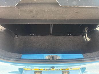 Toyota AYGO 1.0 VVT-i Move Euro 5 5dr