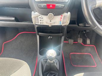 Toyota AYGO 1.0 VVT-i Move Euro 5 5dr