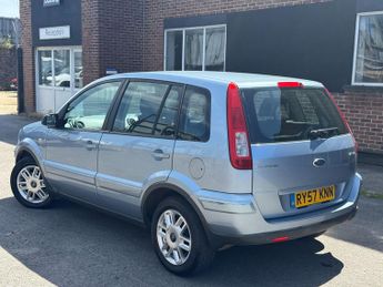 Ford Fusion 1.6 Zetec Climate 5dr