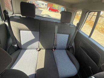 Ford Fusion 1.6 Zetec Climate 5dr