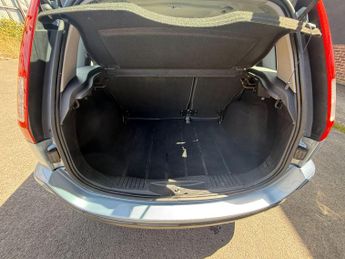 Ford Fusion 1.6 Zetec Climate 5dr