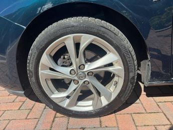 Vauxhall Astra 1.4i Turbo SRi Sports Tourer Auto Euro 6 (s/s) 5dr