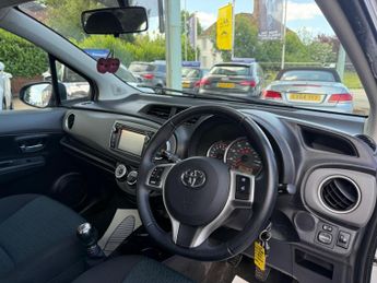Toyota Yaris 1.33 Dual VVT-i TR Euro 5 5dr