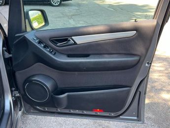 Mercedes-Benz A Class 2.0 A160 CDI Avantgarde SE CVT 5dr