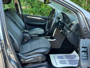 Mercedes-Benz A Class 2.0 A160 CDI Avantgarde SE CVT 5dr