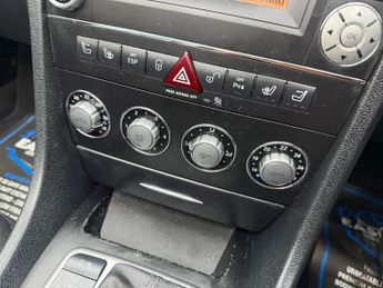 Mercedes-Benz SLK 1.8 SLK200K Tiptronic Euro 5 2dr