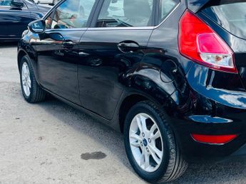 Ford Fiesta 1.6 Zetec Powershift Euro 6 5dr