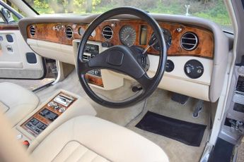 Rolls-Royce Silver Spirit 6.8 II 4dr
