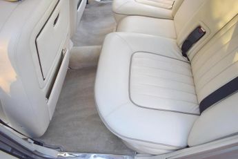 Rolls-Royce Silver Spirit 6.8 II 4dr