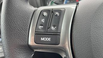 Toyota Yaris 1.5 VVT-h Excel E-CVT Euro 6 5dr (15in Alloy)