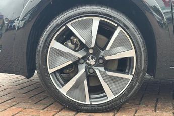 Peugeot E-208 50kWh GT Premium Hatchback 5dr Electric Auto (136 ps)