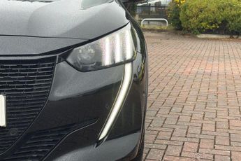 Peugeot E-208 50kWh GT Premium Hatchback 5dr Electric Auto (136 ps)