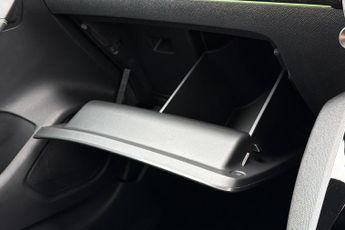 Peugeot E-208 50kWh GT Premium Hatchback 5dr Electric Auto (136 ps)