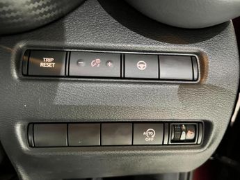 Nissan Juke 1.0 DIG-T Tekna DCT Auto Euro 6 (s/s) 5dr