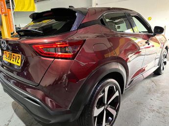 Nissan Juke 1.0 DIG-T Tekna DCT Auto Euro 6 (s/s) 5dr