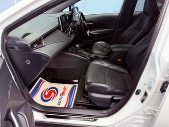 Toyota Corolla 2.0 VVT-h Trek Special Edition Touring Sports CVT Euro 6 (s/s) 5