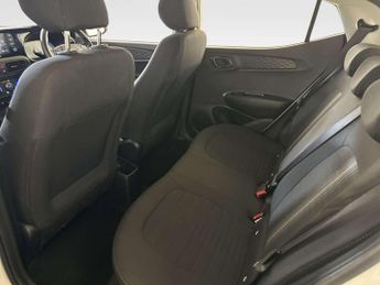 Hyundai i10 1.0 Advance Hatchback 5dr Petrol Manual Euro 6 (s/s) (67 ps)