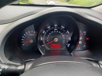Kia Sportage 1.6 GDi 1 2WD Euro 5 5dr