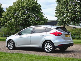 Ford Focus 1.0T EcoBoost Titanium Auto Euro 6 (s/s) 5dr