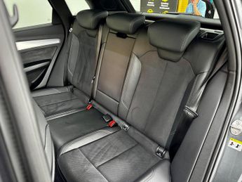 Audi Q5 2.0 TDI 40 S line S Tronic quattro Euro 6 (s/s) 5dr