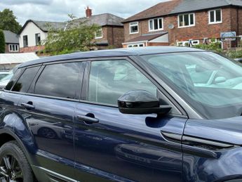 Land Rover Range Rover Evoque 2.0 TD4 SE Tech Auto 4WD Euro 6 (s/s) 5dr